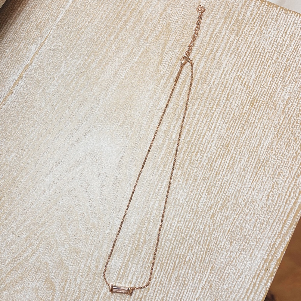 Kendra Scott Necklace